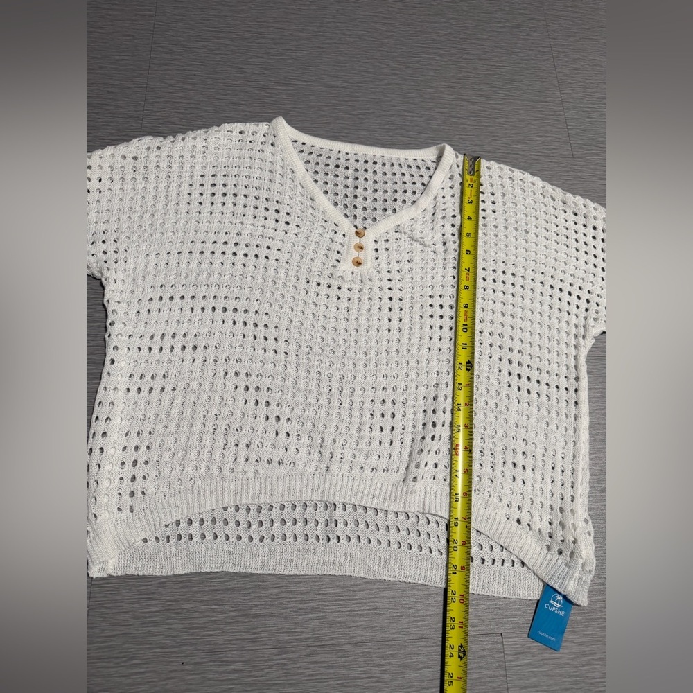 Cupshe Women’s Crochet V-Neck Cover-Up Top, Size Medium NWT - Picture 12 of 14